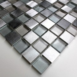 mosaico para banheiro e box de vidro e alumínio HEHO