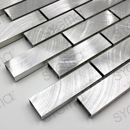 esempio di piastrellatura e mosaico in metallo alluminio alu-brique64