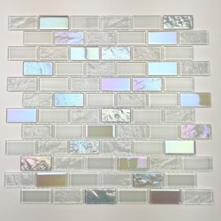 White glass mosaic wall bathroom and kitchen Kalindra Blanc