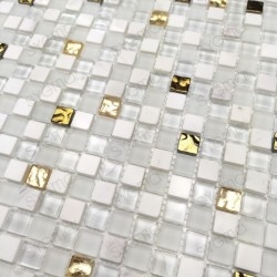 Azulejos blancos y mosaico dorado para baño y ducha Glow