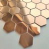 Baldosa hexagonal en acero color cobre para pared de cocina modelo DARIO
