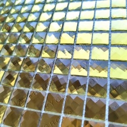 Carreaux mosaïque de verre 3D effet diamant pour mur modele ADAMA OR