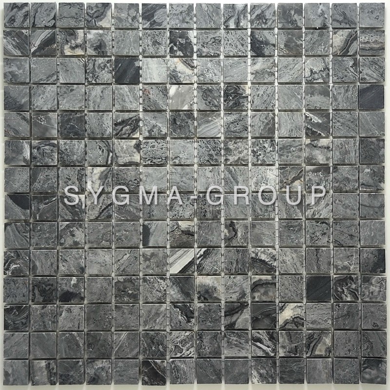 Carrelage gris salle de bain en mosaïque marbre gris Nizza Gris, vue de face, montrant le veinage naturel de la pierre.