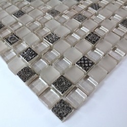 chuveiro chão de mosaico e paredes mvp-hellios